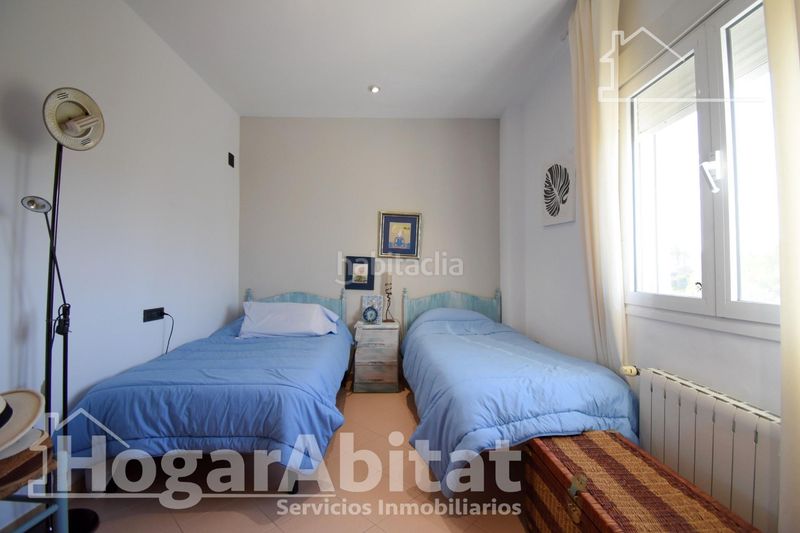 Foto 4bb2548c-aafe-4aa4-bb8d-c74370928e7e. Xalet amb aparcament piscina a Oliva pueblo Oliva