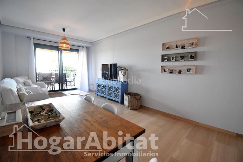 Foto b41a5867-fec3-428e-ab04-75eacb76abf8. Pis amb aparcament piscina a Centro Urbano Dénia