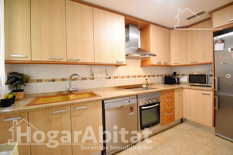 Foto c21b15b4-a4dd-4ce0-8e12-b7c50e845a47. Pis amb aparcament piscina a Centro Urbano Dénia