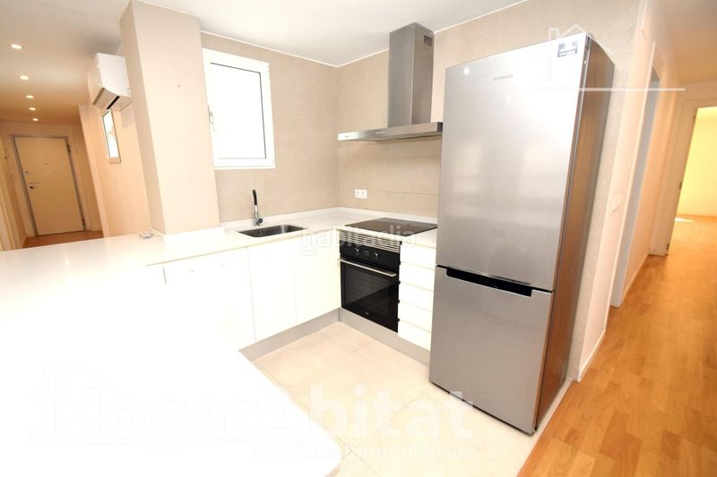 Foto add48273-a32a-4713-879c-16e9504c7f3a. Pis a Nou Moles Valencia