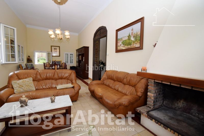 Foto 4d9979ad-e715-457b-a0d3-e7850c2175c8. Casa amb aparcament piscina a Benicull De Xúquer