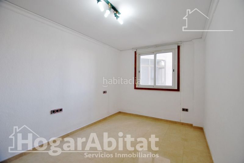 Foto 124e222c-4047-4824-bf50-b672ea0591bd. Pis amb calefacció a Germaníes - Juzgados Gandia