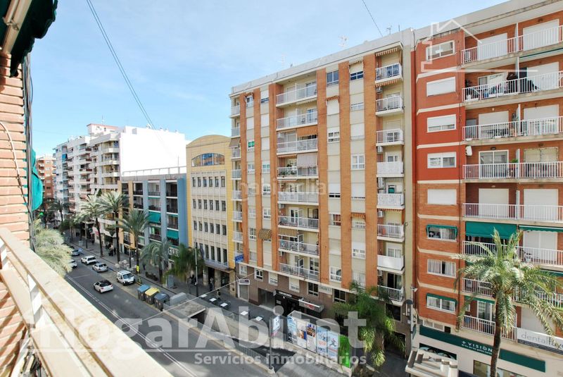 Foto 5adc4e3e-6552-4a3c-901a-f651e8220993. Pis amb calefacció a Germaníes - Juzgados Gandia