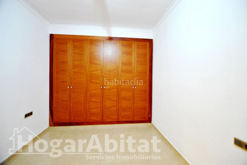 Foto 5def87bd-322c-4d73-9c7e-c320d012116c. Pis amb calefacció a Germaníes - Juzgados Gandia