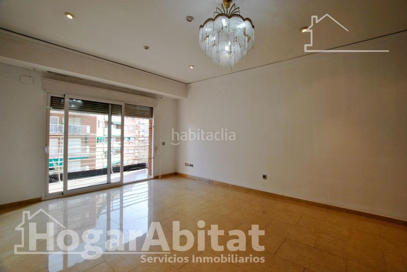 Foto 7f523d05-3f38-4c43-80b4-c4c09776e87c. Pis amb calefacció a Germaníes - Juzgados Gandia