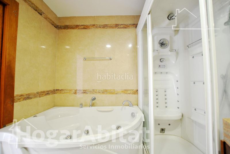 Foto e99fccdb-a417-4949-bb5f-463e0f98bd3b. Pis amb calefacció a Germaníes - Juzgados Gandia