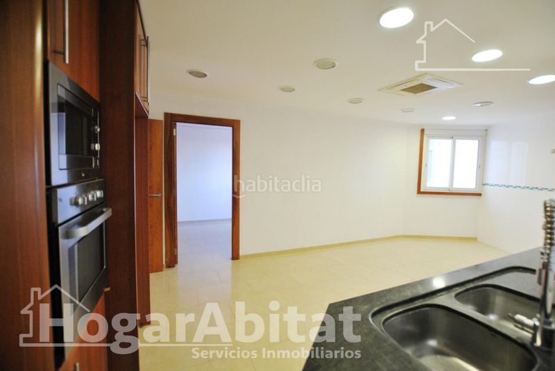 Foto f1bb05e5-c8d1-444b-a7c8-3f2e7396e43c. Pis amb calefacció a Germaníes - Juzgados Gandia