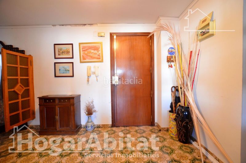Foto 56d4d360-7ab4-4042-883f-e40f317b59c8. Pis amb aparcament a Centro Histórico Gandia