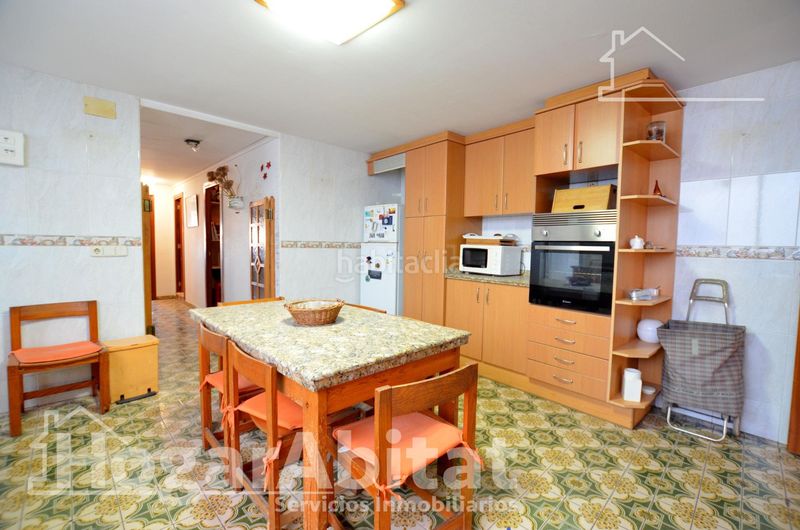 Foto cdbc53a6-b9bf-4660-9548-dd329a96c86c. Pis amb aparcament a Centro Histórico Gandia