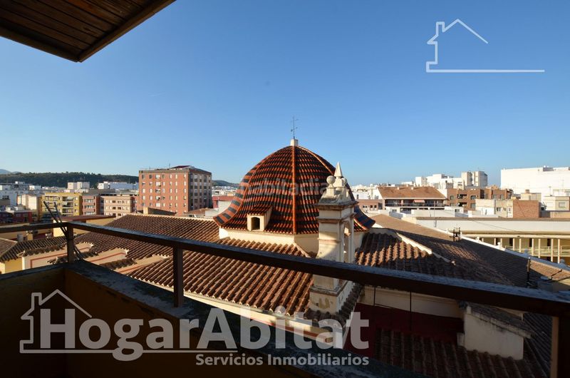Foto ee24b2aa-fe15-4476-b08c-fc02f5540769. Pis amb aparcament a Centro Histórico Gandia
