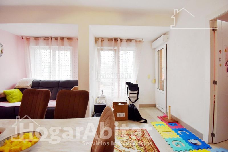 Foto 8f18d558-71a0-4eb4-bfe3-f552561b045e. Pis a Oliva pueblo Oliva
