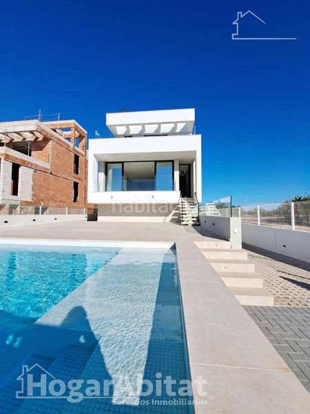 Foto dd1ac1ab-a13b-40b3-be2b-578568fdd42b. Xalet amb aparcament piscina a Oliva playa Oliva