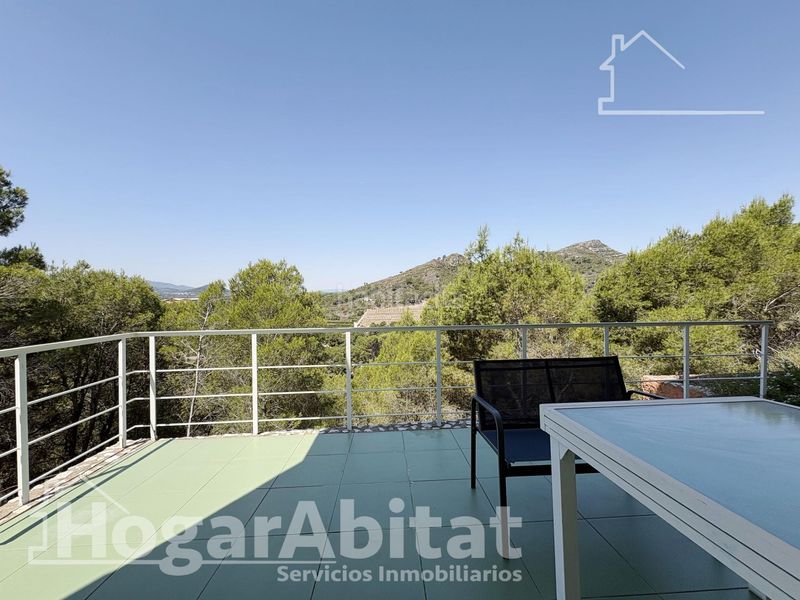 Foto 466be163-6cca-410a-ab82-05a8d7dd4aa0. Xalet amb aparcament piscina a Almiserà