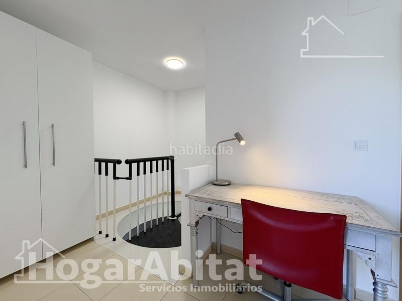 Foto 66f6ba51-cf3f-42d4-91f5-4e93a37339d8. Xalet amb aparcament piscina a Almiserà