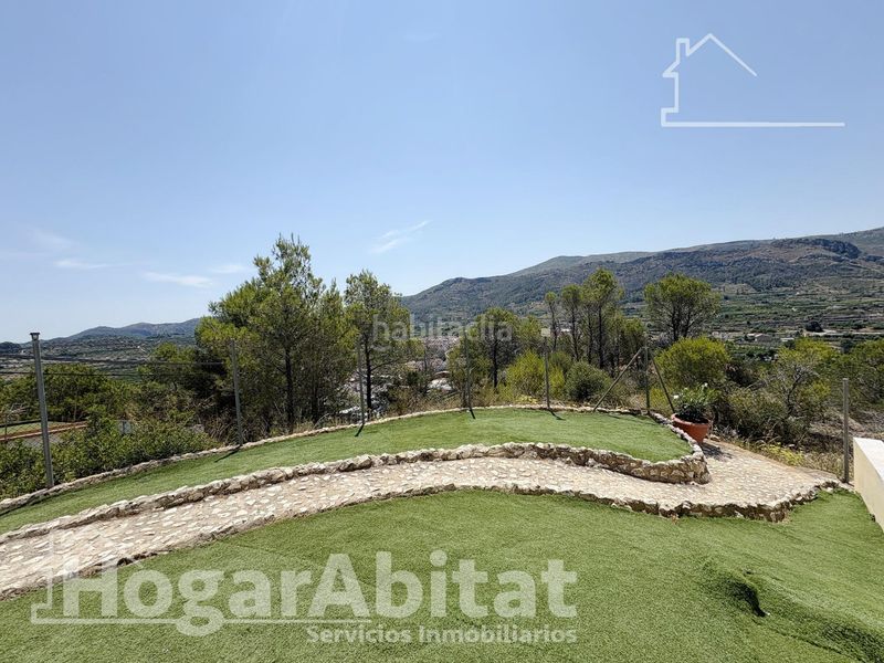 Foto a847ef3d-246c-4aa8-8f75-e9674367f6d2. Xalet amb aparcament piscina a Almiserà