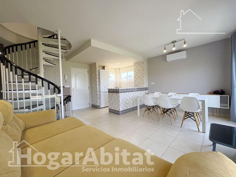 Foto a9d17898-e84e-4769-8e2d-2ef36f26b0b1. Xalet amb aparcament piscina a Almiserà