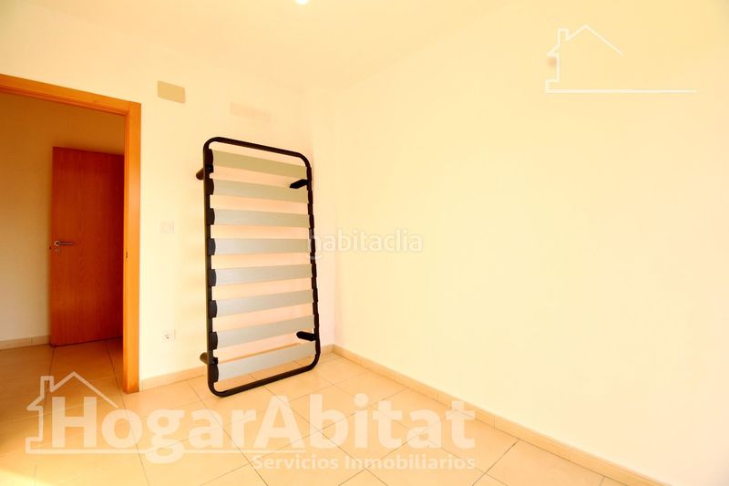 Foto df383594-c69c-45c7-a89f-db44814a6117. Xalet amb aparcament piscina a Almiserà
