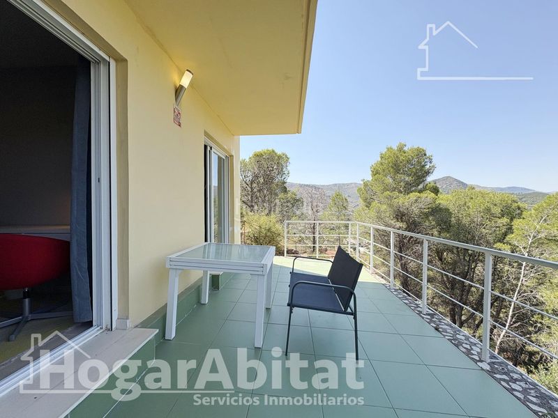 Foto fdbae8c9-9ded-47ac-809a-317869dac225. Xalet amb aparcament piscina a Almiserà