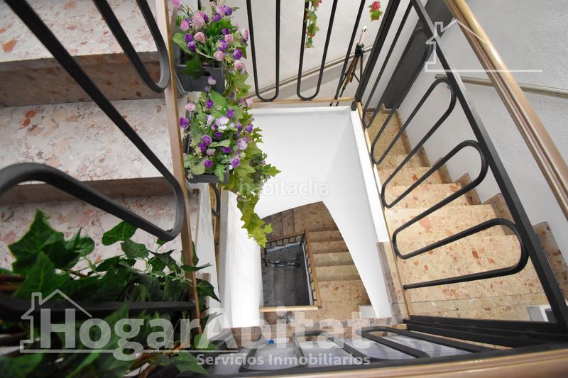 Foto 0ae4ec48-6873-4673-9aa3-e3a3e7853d77. Casa amb aparcament a Benirredrà