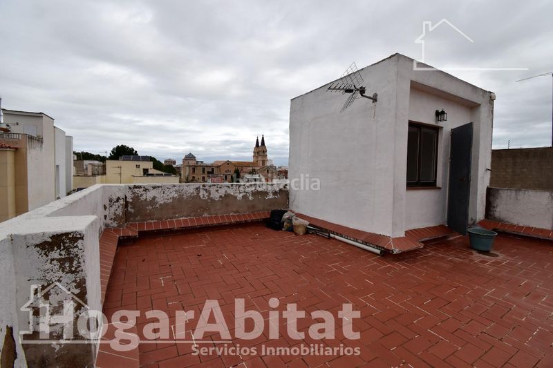 Foto 1342c089-5ff5-46c4-857e-c1cba408d91f. Casa amb aparcament a Benirredrà