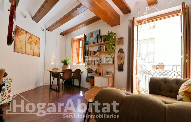 Foto 22543d39-fae7-4f9d-abb6-57fe32662e1c. Pis a El Mercat Valencia