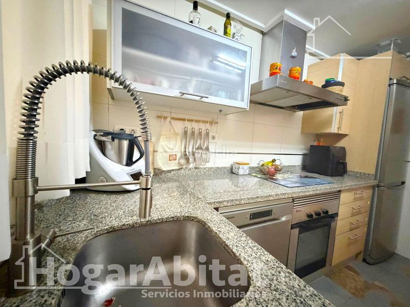 Foto fce750c2-be3b-46e9-a928-be831a80ef3f. Pis a Avenida de Abril-9 de Octubre Sagunt