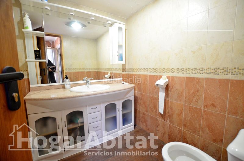 Foto 73cf068c-3558-46f8-b11a-a6d4a18e1cfc. Casa adossada amb calefacció a Bellavista-Capiscol-Frank Espinós San Juan de Alicante