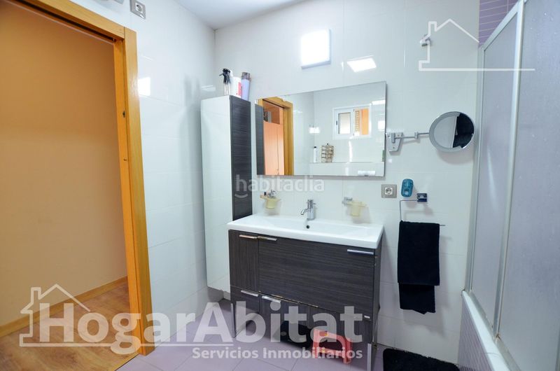 Foto f7b69e10-7e31-42bb-9cd5-a4449f944f60. Casa adossada amb calefacció a Bellavista-Capiscol-Frank Espinós San Juan de Alicante
