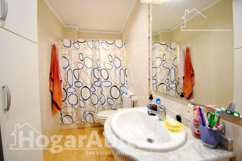 Foto b576ac6c-adc9-4940-9bd1-d9acc5789d4a. Pis amb aparcament a Piles