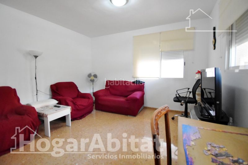 Foto b5db789d-d445-4734-8a37-f1b4ca27f87a. Pis amb aparcament a Piles