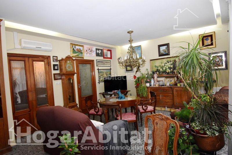 Foto 332ee225-271b-475b-a38d-3a8ea9185049. Casa amb aparcament a Centro Burriana
