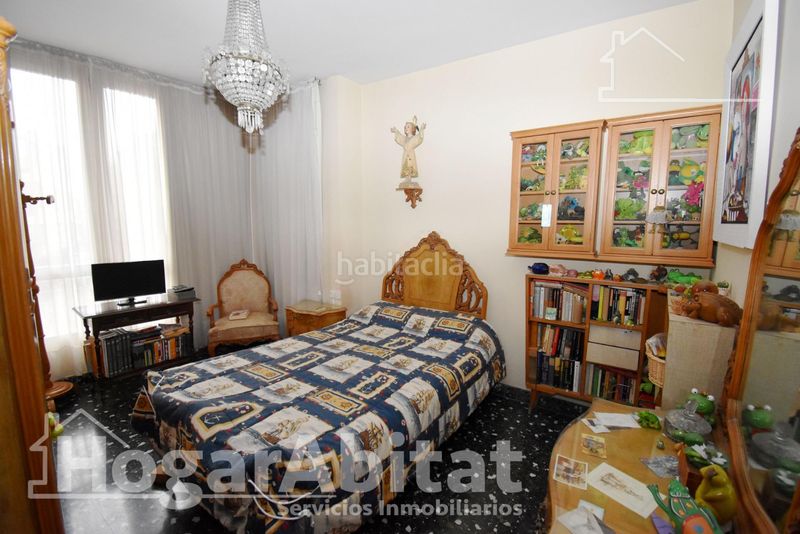 Foto cb79dcd8-f045-4227-af7c-3a249cdb0407. Casa amb aparcament a Centro Burriana