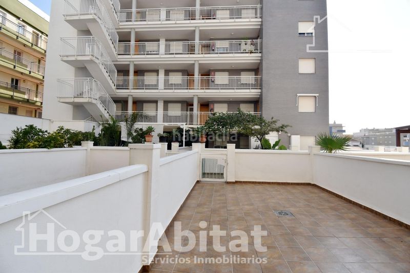 Foto f765fc44-fc5a-4632-84f3-545c9309fee5. Pis amb aparcament piscina a Moncófar Playa Moncofa