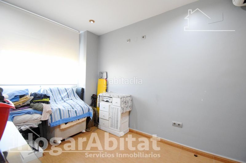 Foto efbd8d23-8256-4b22-b10b-06fd9792a1e7. Àtic amb aparcament a Vilallonga / Villalonga