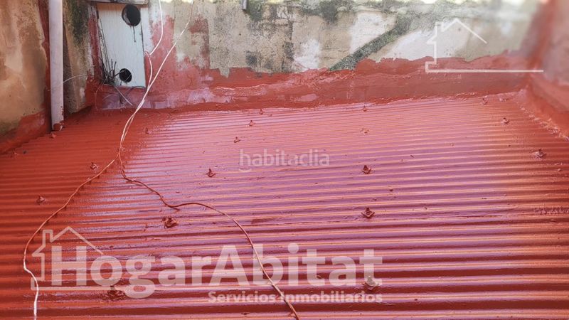 Foto f48f9ac8-ca8f-42c6-b691-cff3c17021aa. Casa economica! amplia casa con terraza y con muchas posibilidades en Palma de Gandía