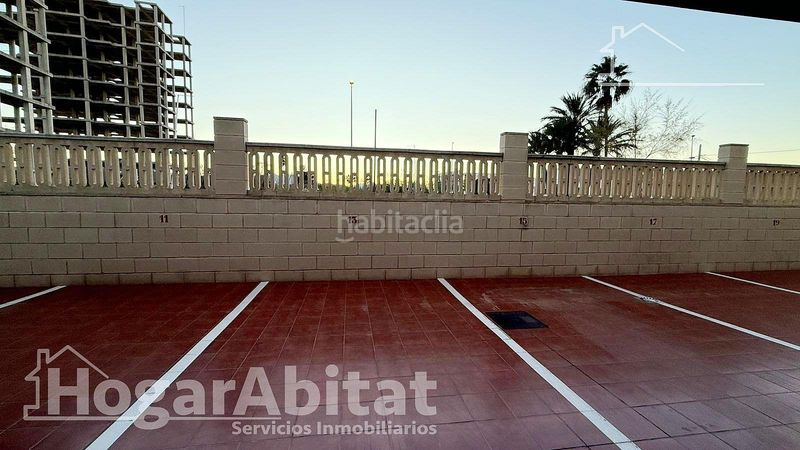Foto 9a5231c2-7fe0-40cc-b33e-0fe6af32b934. Pis amb aparcament piscina a Piles