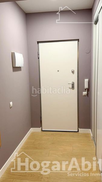 Foto a94eb1b7-a4a3-4dfd-98c8-a77b813d976f. Pis a Ciutat Fallera Valencia