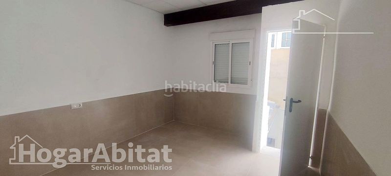 Foto 026858e9-f624-4025-bb86-e1c3be95c46c. Pis a Algemesí