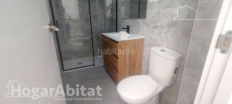 Foto bda292b3-3a39-4952-9d2e-4af664b5afca. Piso centro de algemesi! ! bajo reformado a estrenar, amplio y luminoso con patio en Algemesí