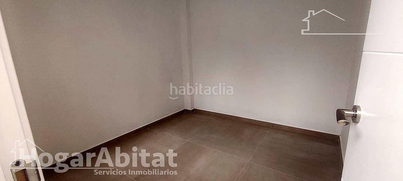 Foto cceba365-2192-4122-b221-73bc39f93cf4. Piso centro de algemesi! ! bajo reformado a estrenar, amplio y luminoso con patio en Algemesí