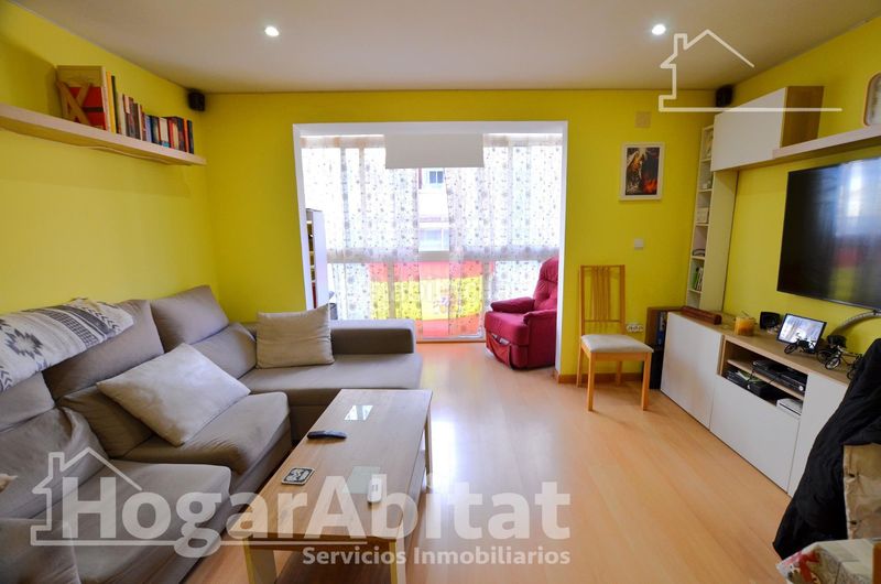 Foto ad83ed75-5e5d-4d71-a59b-d43d32b9696c. Pis a Santo Domingo Alicante