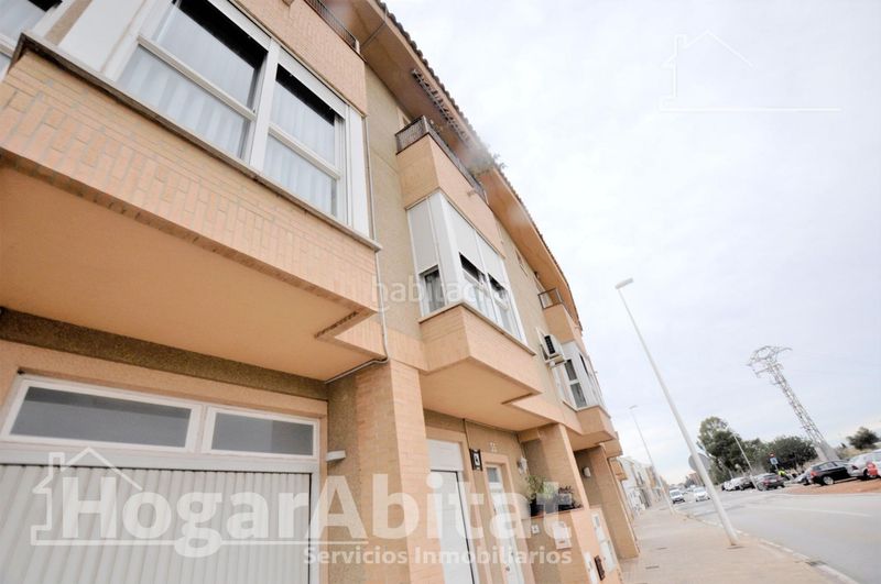 Foto e36ca0fd-c1b2-4865-85ea-d286f8434668. Casa adossada amb aparcament a Puçol ciudad Puçol