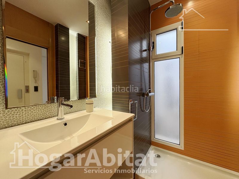 Foto f10dde80-e65b-43ab-98c5-c4880a0d8107. Casa amb aparcament a Sant Antoni Cullera