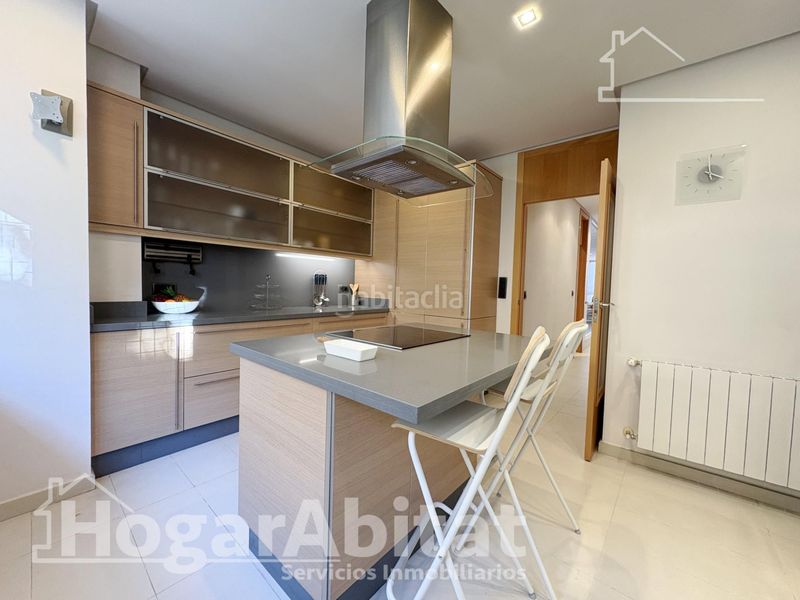 Foto f3910ebc-3406-427b-bf44-e3ff3d9da6f9. Casa amb aparcament a Sant Antoni Cullera