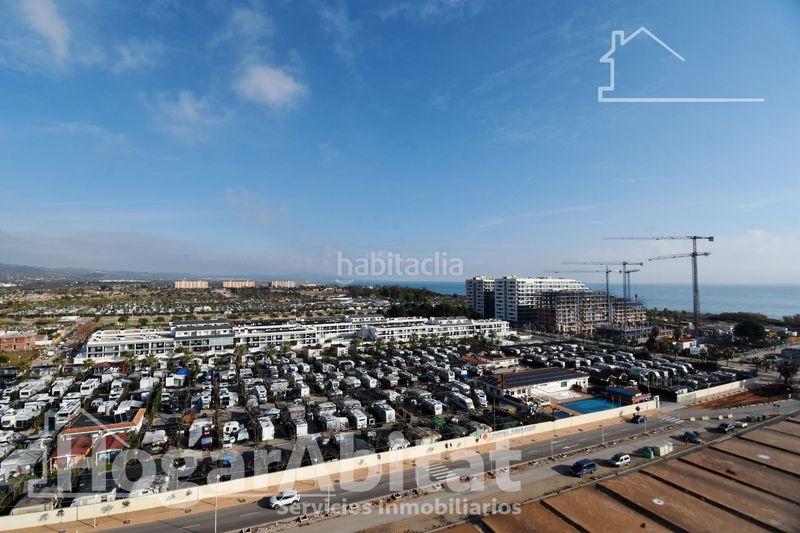 Foto 03288964-61d8-41a1-a766-0b60afd8bb88. Pis amb aparcament piscina a Jardines del Mar Oropesa del Mar