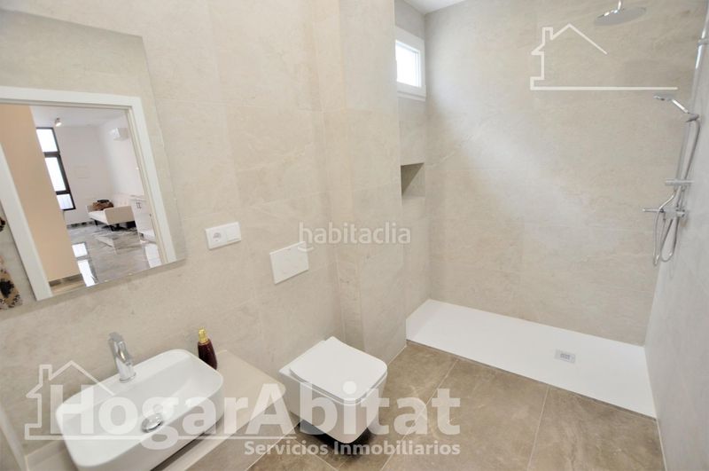 Piso espectacular! totalmente reformado, impecable y luminoso en Valencia - Imagen 16
