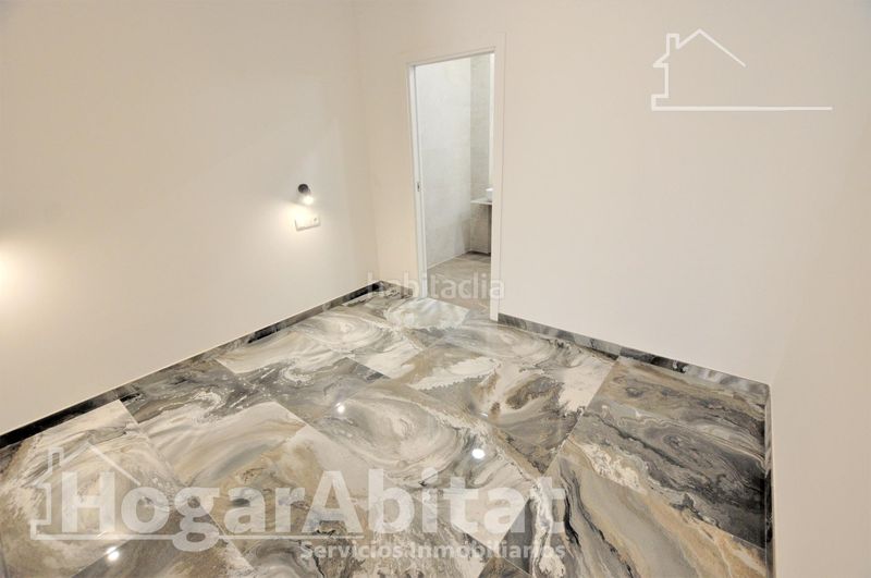 Piso espectacular! totalmente reformado, impecable y luminoso en Valencia - Imagen 10