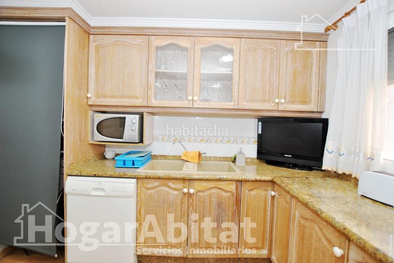 Foto 434da46a-d7e5-4821-9fe4-83ffdd3222eb. Casa adossada amb piscina a Oliva playa Oliva
