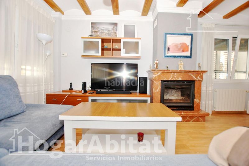 Foto 53fd23e7-818f-4618-8531-b3d3cd5f26d8. Casa adossada amb piscina a Oliva playa Oliva