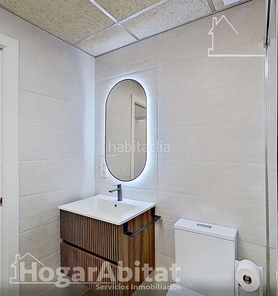 Foto 7b33d855-8b1e-4e68-bb1f-43ab760c92ba. Casa amb calefacció aparcament a Benimuslem